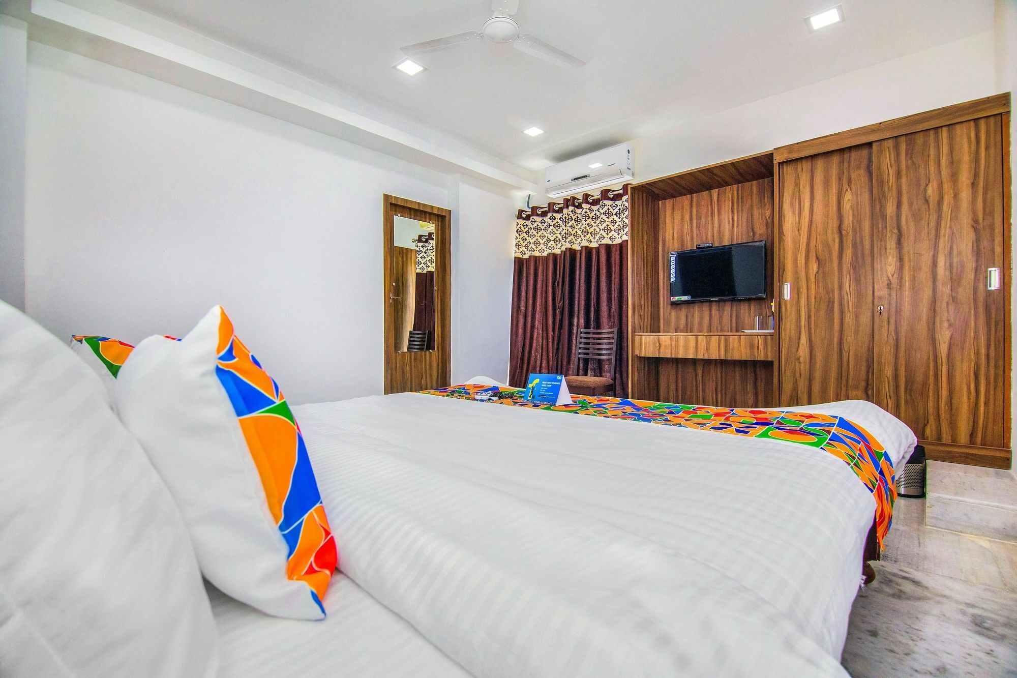 Fabhotel Venkeys Service Apartment Mylapore Madras Buitenkant foto